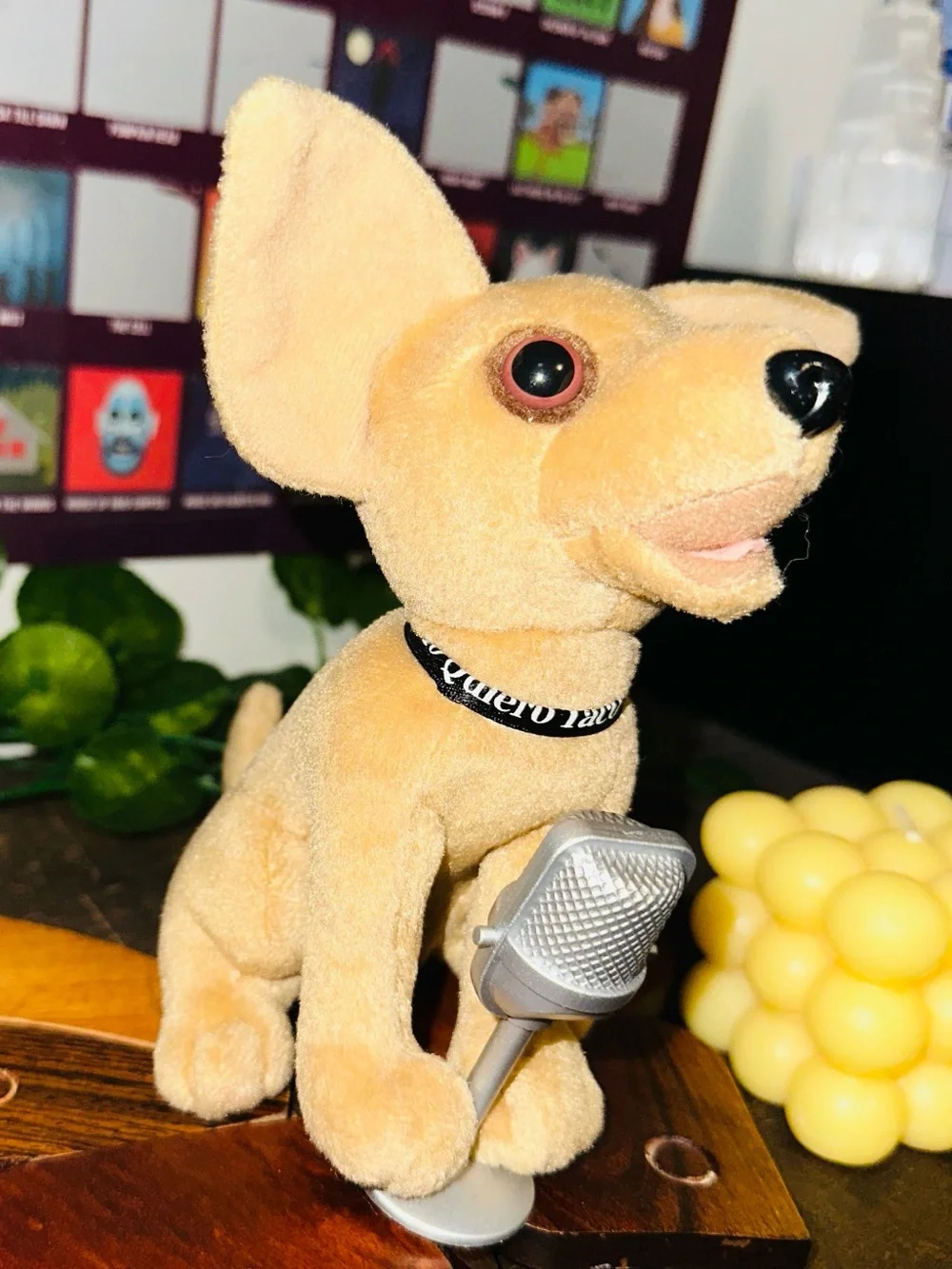 Taco Bell Y2K Advertising Mascot Chihuahua Dog Plush Toy